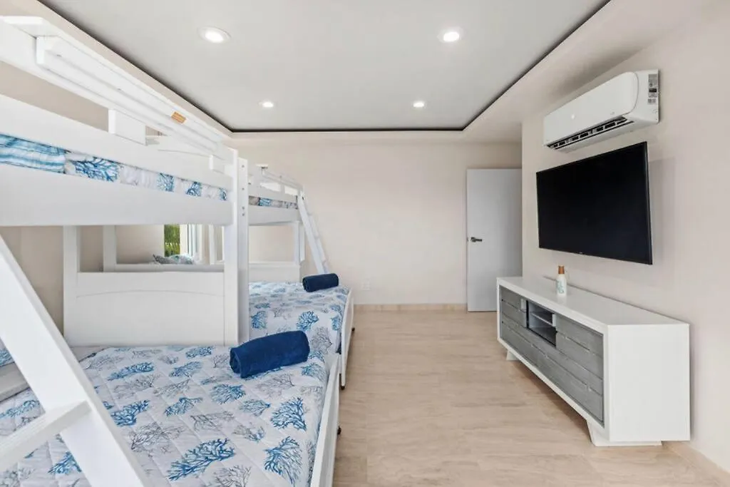 Apartment Revitalized Beachfront Villa - 8498-99 Rio Grande